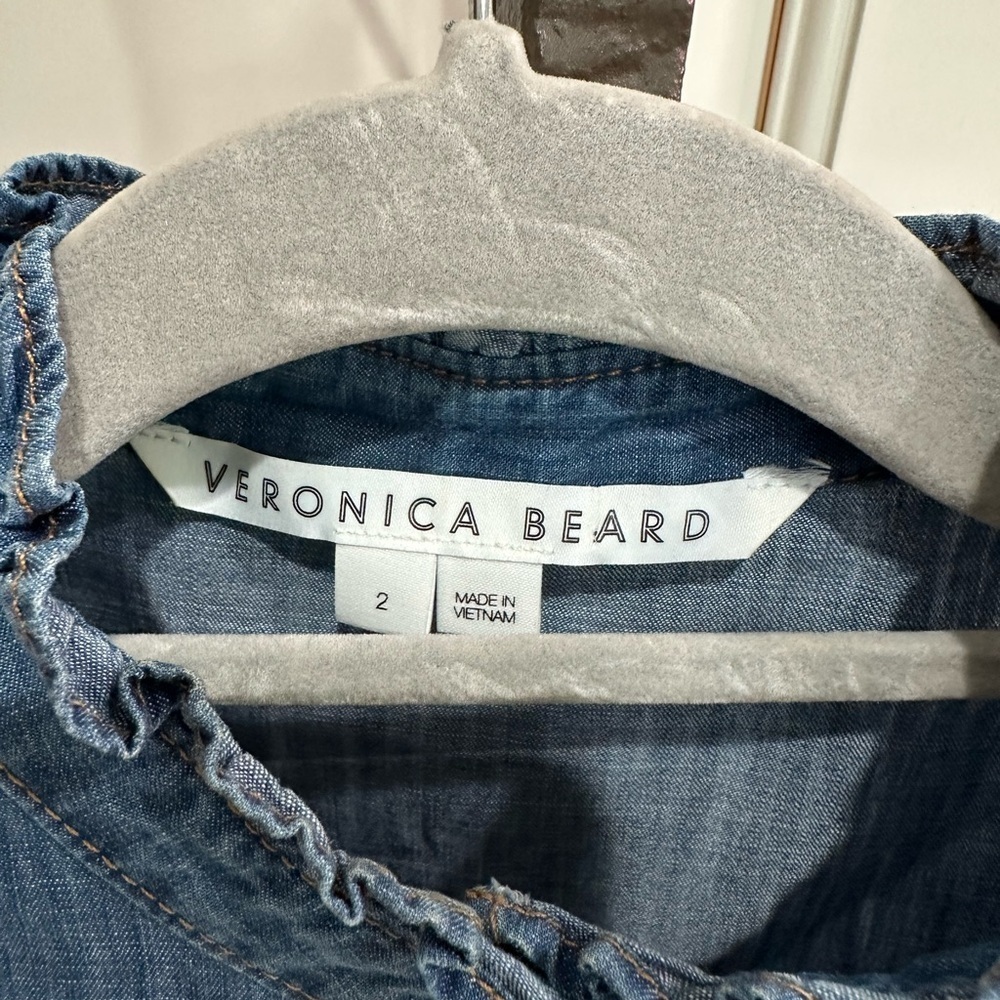 VERONICA BEARD
Tes Ruffled Denim Button Down (T2) - Picture 6 of 9